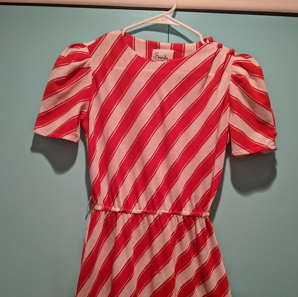 ADORABLE vintage candy cane striped dress